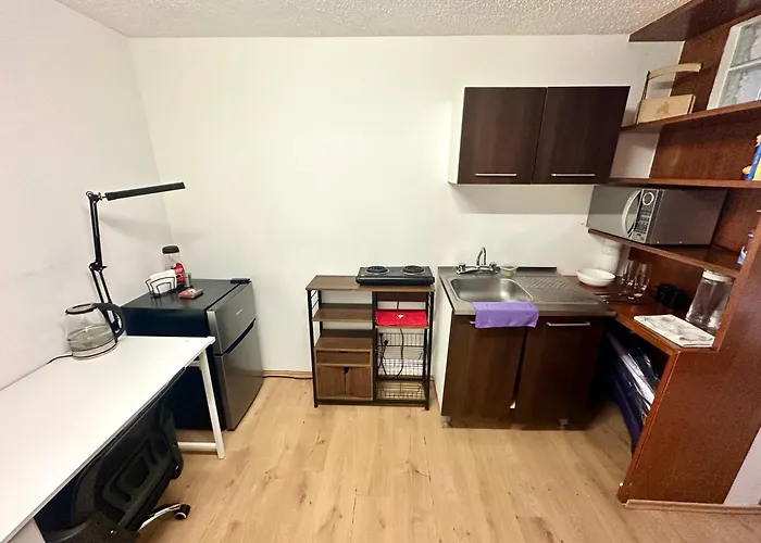 Apartment Loft In Napoles, Area 1 Block From The World Trade Center *