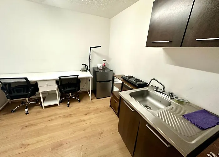 Loft In Napoles, Area 1 Block From The World Trade Center *
